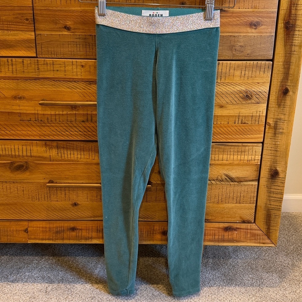 Mini Boden Green Velvet Leggings with Glitter Waistband - Picture 2 of 5